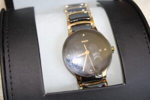 Rado Centrix 115.0527.3 Gold Plated & Black Mens Watch 11987-1 Mens Watches 